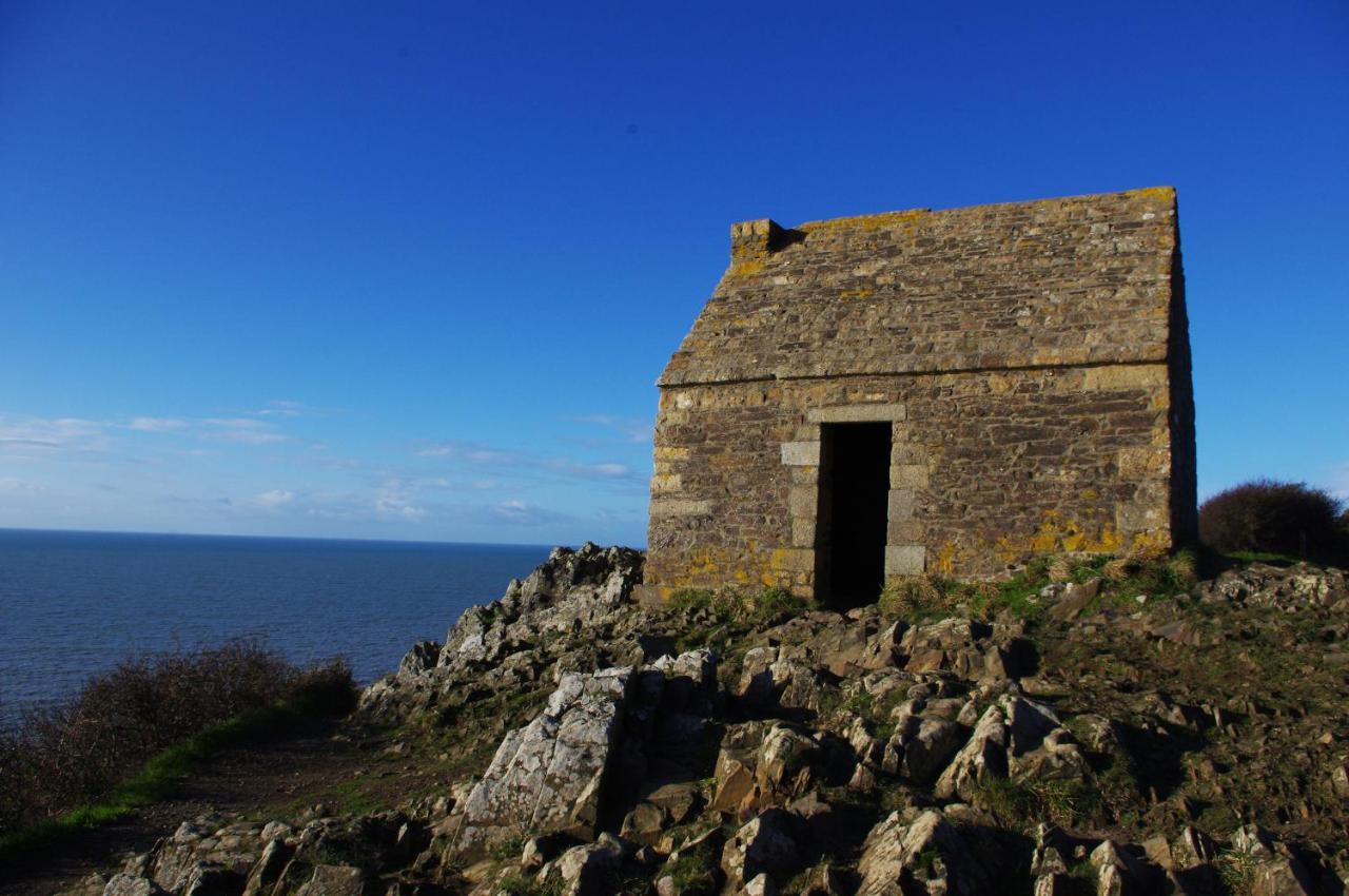 Charmante Maison De Pecheur En Baie Du Mont Saint Michel Genêts Exteriör bild
